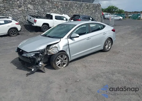 2019 Hyundai Elantra Sel/Value/Limited z USA, uszkodzony, nr VIN 5NPD84LF1KH422723